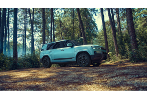 BYD FANGCHENGBAO Launches Tai 7: A New Benchmark in Mid-to-Large PHEV SUVs