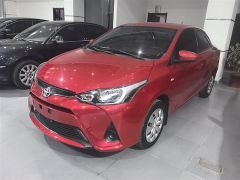 Toyota YARIS Red 2017