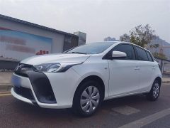 Toyota YARIS White 2019