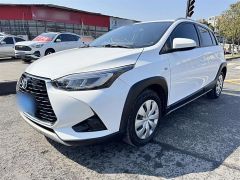 Toyota YARIS White 2021