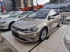 Volkswagen Golf Brown 2017