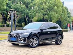 Audi Q5L Black 2022