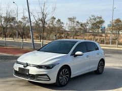 Volkswagen Golf White 2020