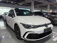 Volkswagen Golf White 2020