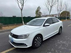 Volkswagen Jetta White 2017