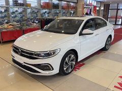Volkswagen Jetta White 2022