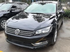 Volkswagen Passat Black 2012