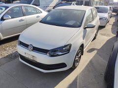 Volkswagen Polo White 2016