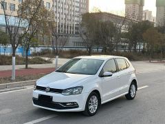 Volkswagen Polo White 2016
