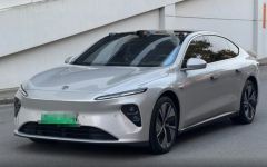 NIO ET7 Silver 2021