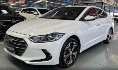 Hyundai Elantra White 2018