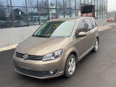 Volkswagen Touran Brown 2014
