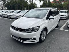 Volkswagen Touran White 2019