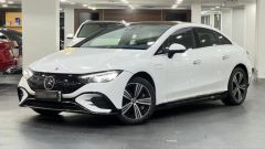 Benz EQE White 2022