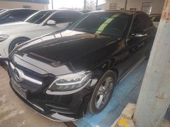 Benz C-Class Black 2019