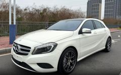 Benz A-Class‌ Black 2014