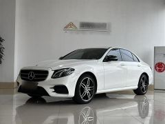 Benz E-Class White 2016