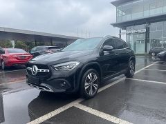 Benz GLA Black 2021
