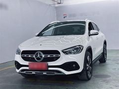 Benz GLA White 2020