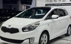KIA Rondo White 2013