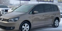 Volkswagen Touran Brown 2014