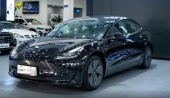 Tesla Model Black 2020