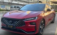Ford Fusion Red 2022
