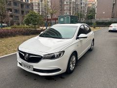 Buick BUICK VERANO White 2017