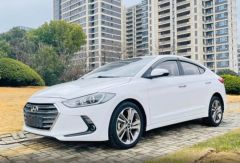 Hyundai Elantra White 2016