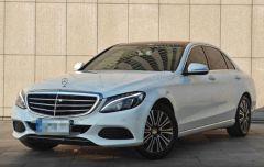 Benz C-Class White 2016