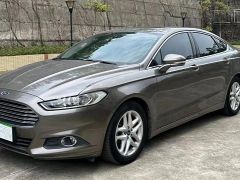 Ford Fusion Silver 2013