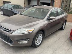 Ford Mondeo Brown 2013