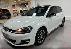 Volkswagen Golf White 2016