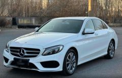 Benz C-Class White 2017
