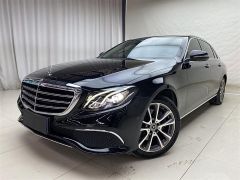 Benz E-Class Black 2019