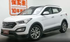 Hyundai Santa Fe White 2012