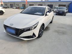 Hyundai Elantra White 2022