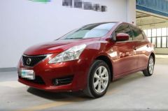 NISSAN TIIDA Red 2011