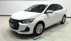 Chevrolet Cavalier White 2021