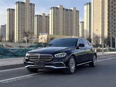 Benz E-Class Black 2022