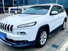 Jeep Cherokee White 2017