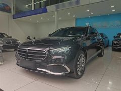 Benz E-Class Black 2022