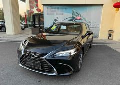Lexus ES Black 2024