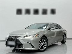 Lexus ES Silver 2018