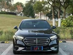Benz E-Class Black 2023