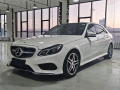 Benz E-Class White 2014
