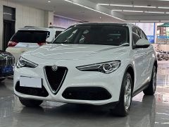 ALFA ROMEO Stelvio White 2017
