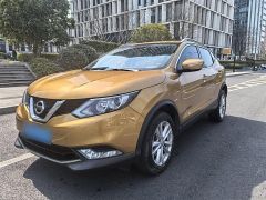 NISSAN Qashqai Yellow 2015