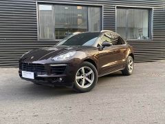PORSCHE Macan Brown 2015