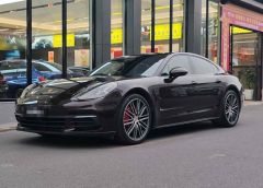 PORSCHE Panamera Brown 2016
